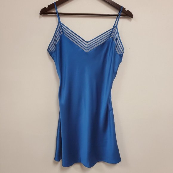 Victoria's Secret Other - Victorias Secret Womens Silk Cami Nightgown Size M Blue Sleeveless V Neck Satin